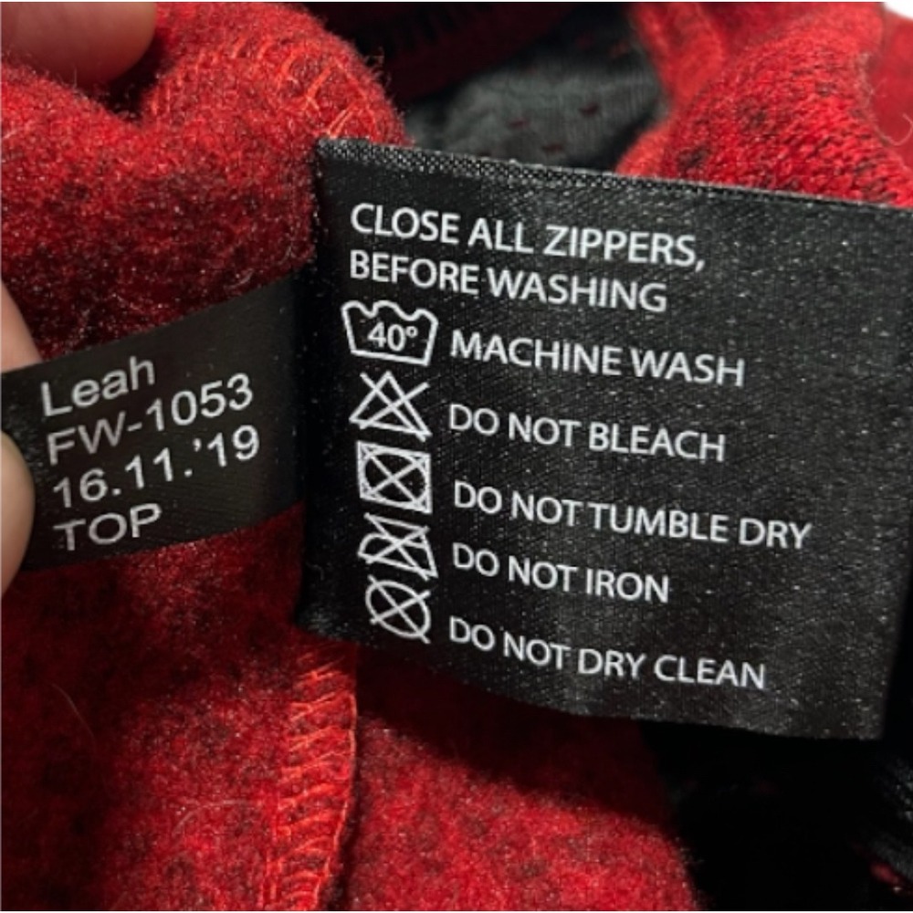 ICEWEAR Iceland Red Black Heathered Full Zip Fleece Jacket Women's Small - Picture 6 of 6